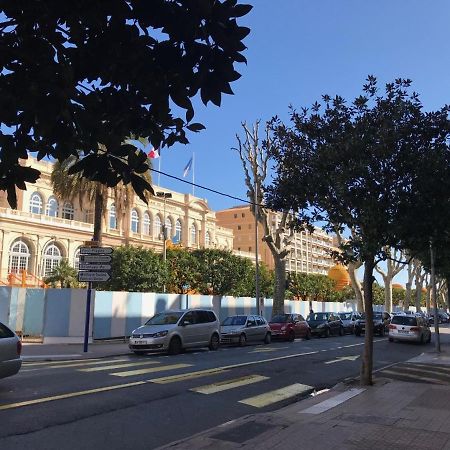Menton façe aux jardins Biovès spacieux et lumineux 2 pièces en hypercentre Exterior foto